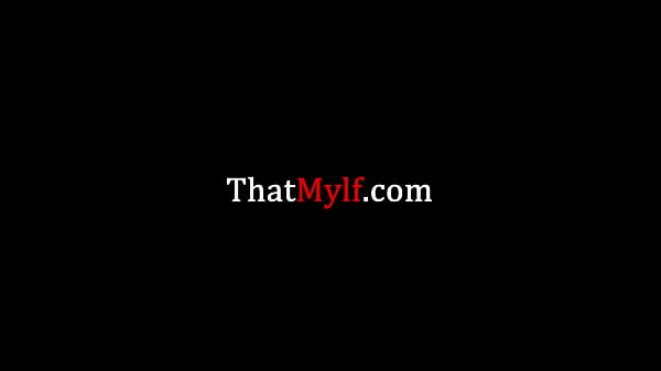 Bodacious MILF Shows Off Curves & Skills – Mellanie Monroe | ThatMylf